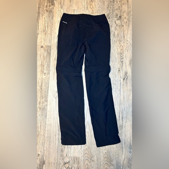 Columbia Women’s 2 in 1 Convertible Black Outdoor Pants - Size 6 - Picture 3 of 10